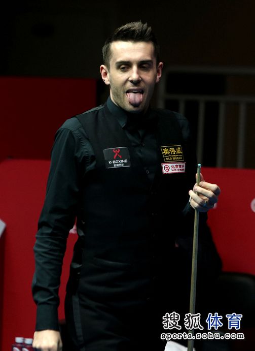 临的不仅是 临的不仅是