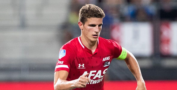 的双重角力 的双重角力