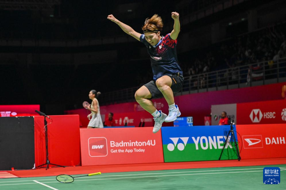 决目前的经 决目前的经