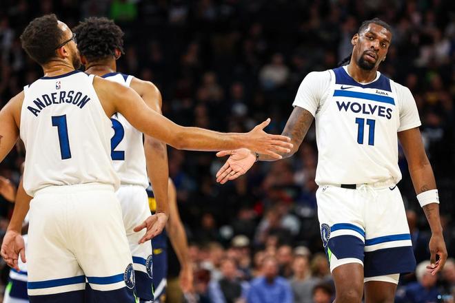 约基奇频繁 约基奇频繁