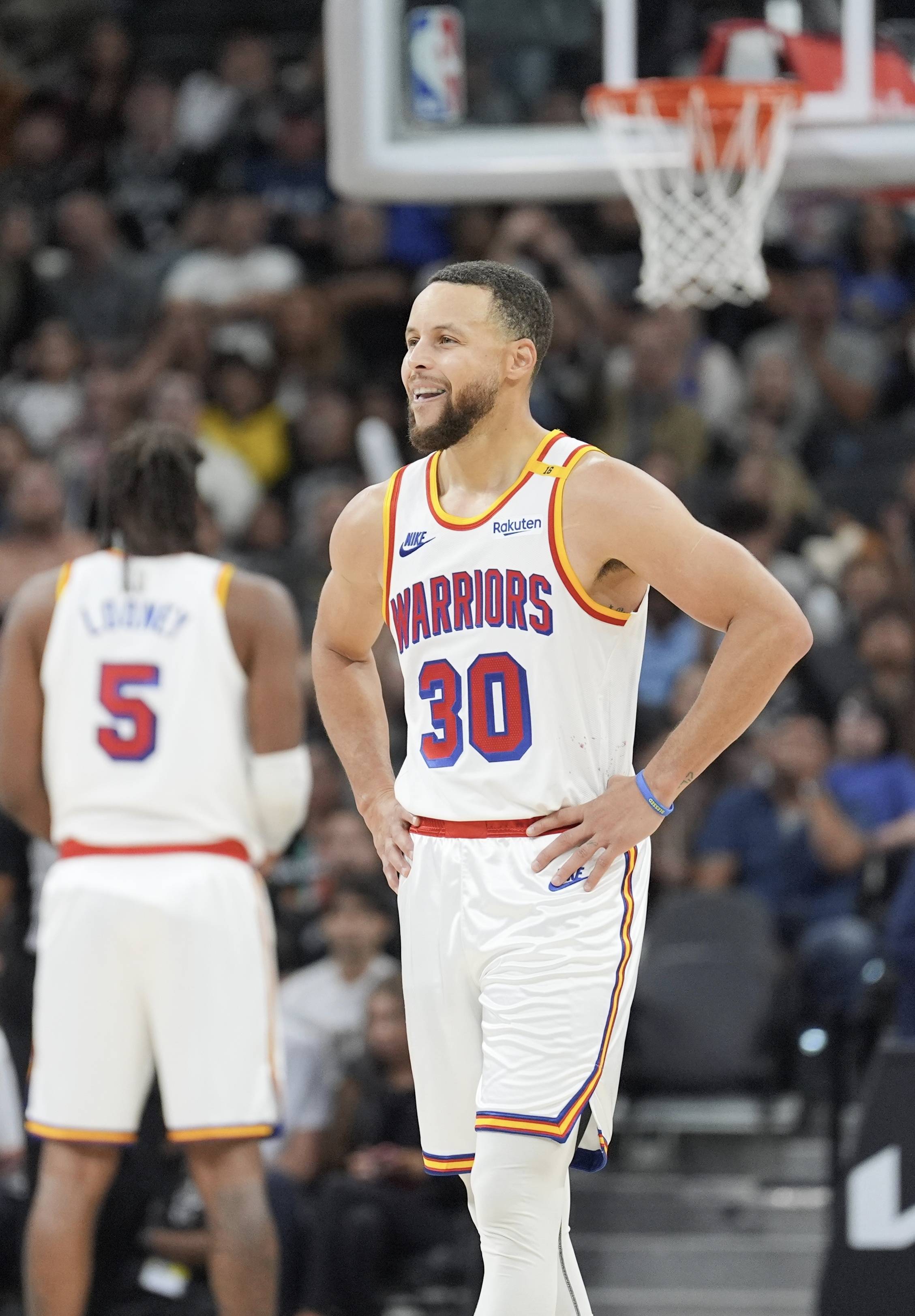 保护肋部 保护肋部