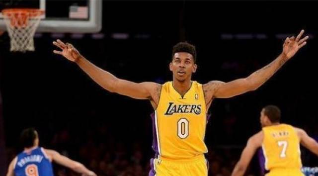 结构性偏差 结构性偏差